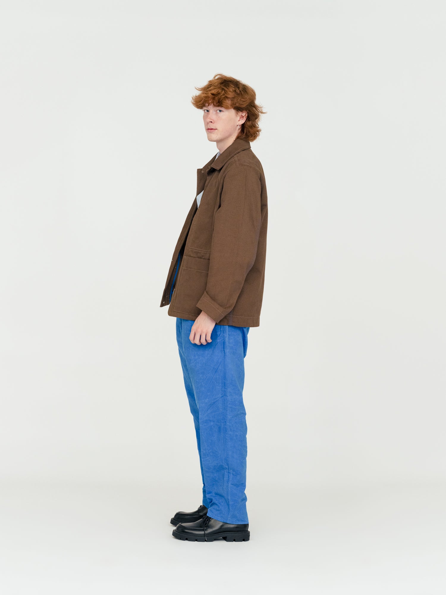 Mikkel is 188 cm and wearing Size 2 (X-Large)
